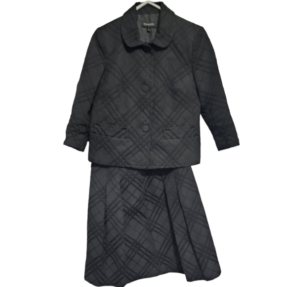 Talbot's 2 piece jacket and skirt set. Like new! Size 4. - Picture 8 of 14
